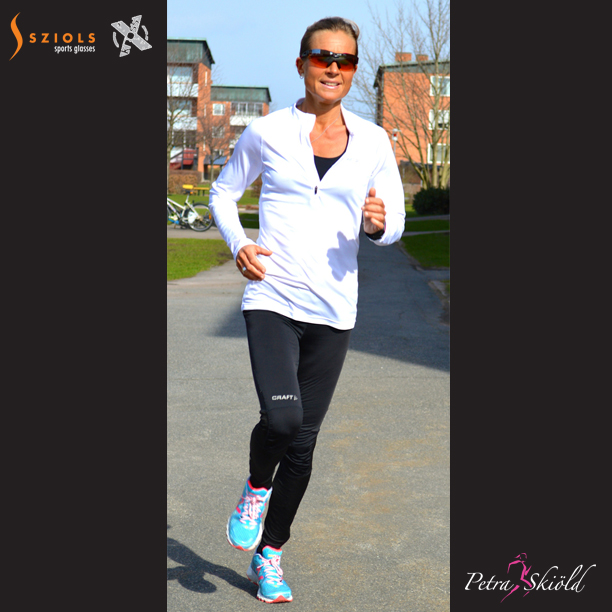 Petra_Instagram_Xkross_02 :Svart!